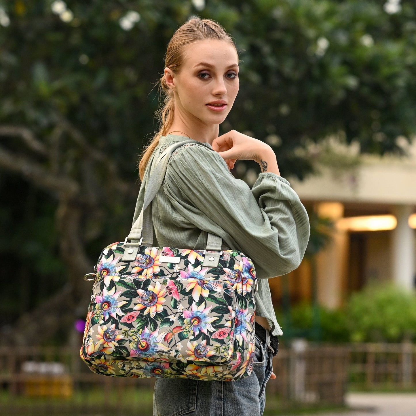 Wanderlust Luxe Fabric Organizer Satchel - 12029