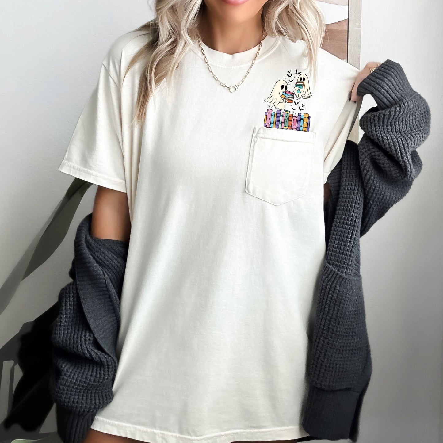Cute Book Lover Ghosts, Reading, Library, Teacher, Halloween, Pocket, Comfort Colors Pocket T-Shirt