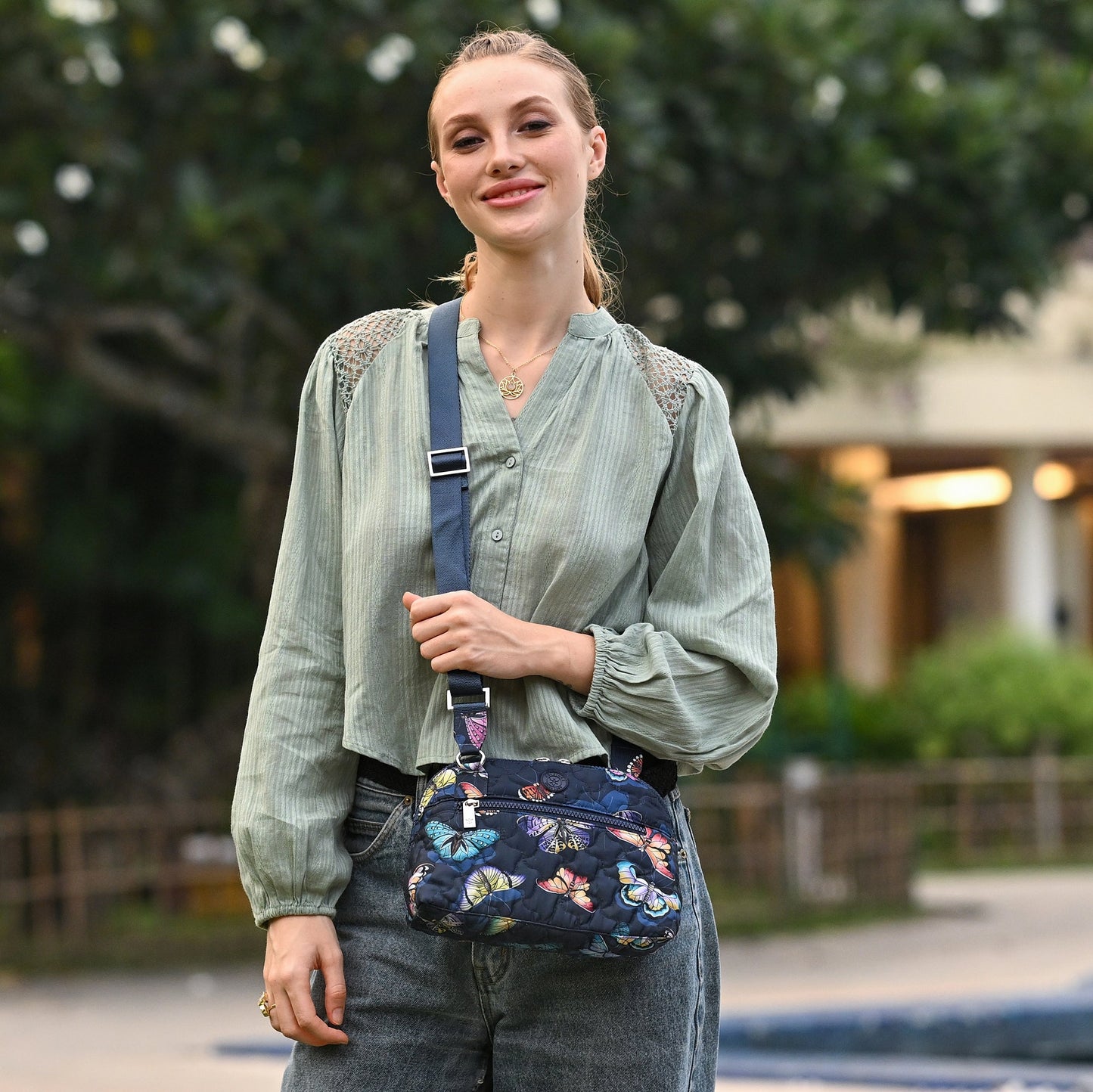 Wanderlust Quilted Fabric Dome Crossbody - 16017