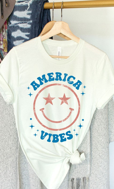 Vintage America Vibes Smiley Graphic Tee - Aaria Tees
