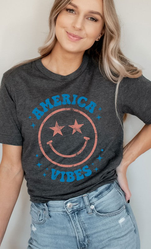 Vintage America Vibes Smiley Graphic Tee - Aaria Tees