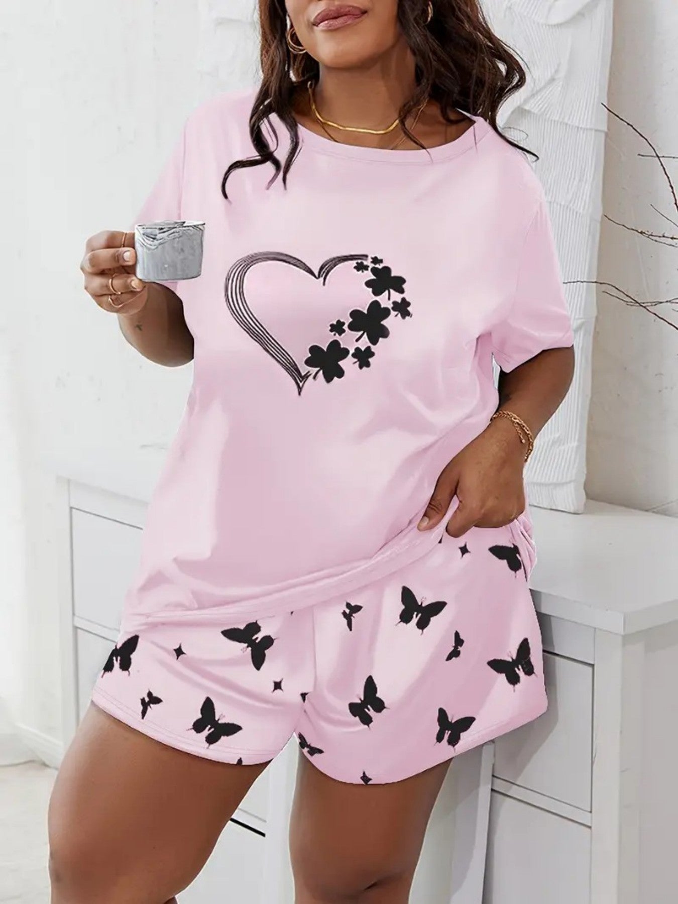 Aaria Tees