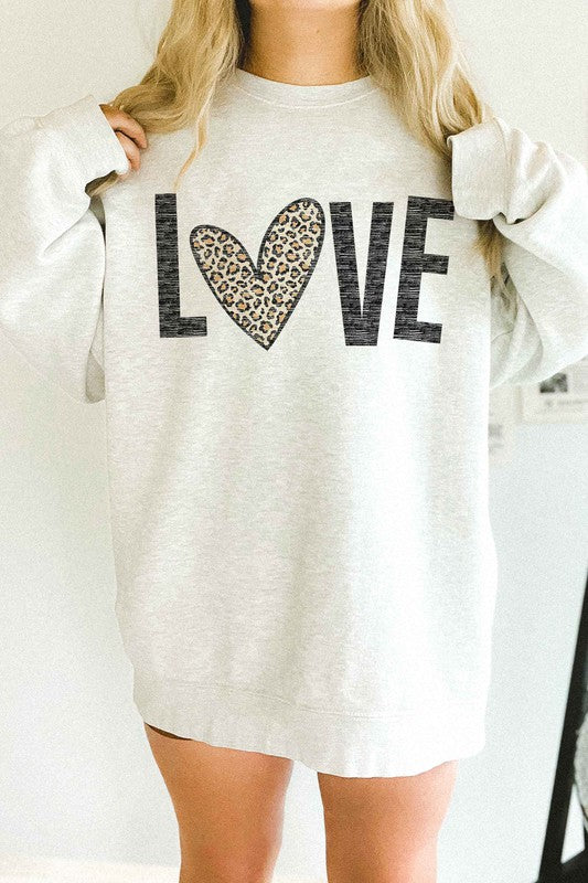 LEOPARD LOVE VALENTINE OVERSIZED SWEATSHIRT - Aaria Tees