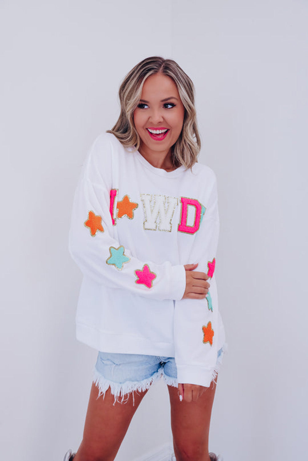 White Howdy Glitter Chenille Patch Graphic Casual Sweatshirt - Aaria Tees