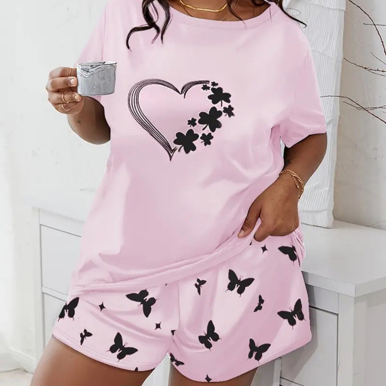 Everyday Chic Soft Geometric Print Tee