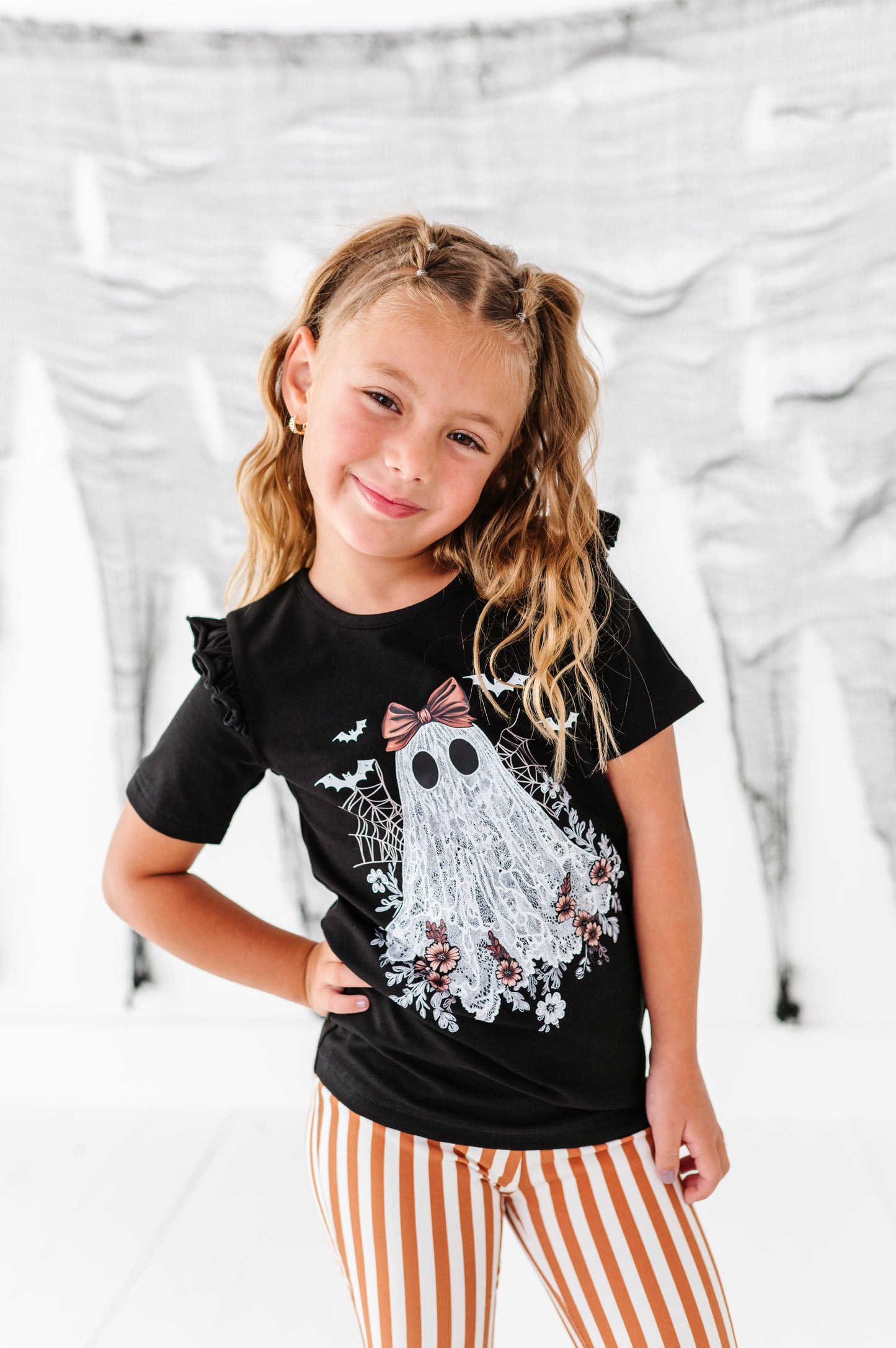 Lacey the Ghost | TEE