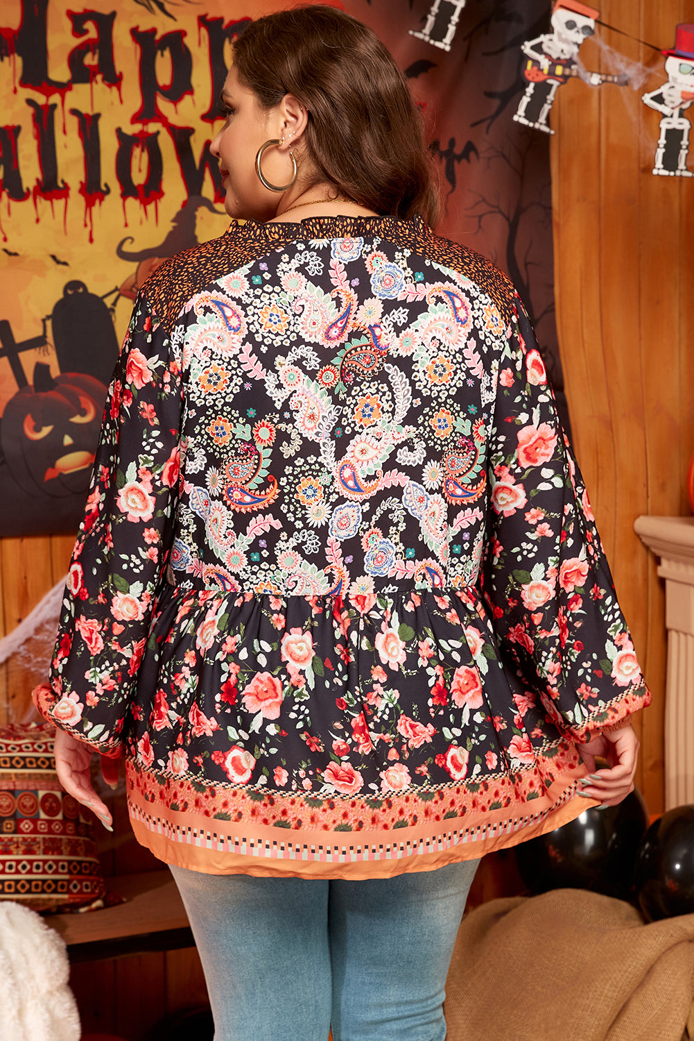 Black Plus Size Paisley Floral Print V Neck Bubble Sleeve Blouse Aaria Tees
