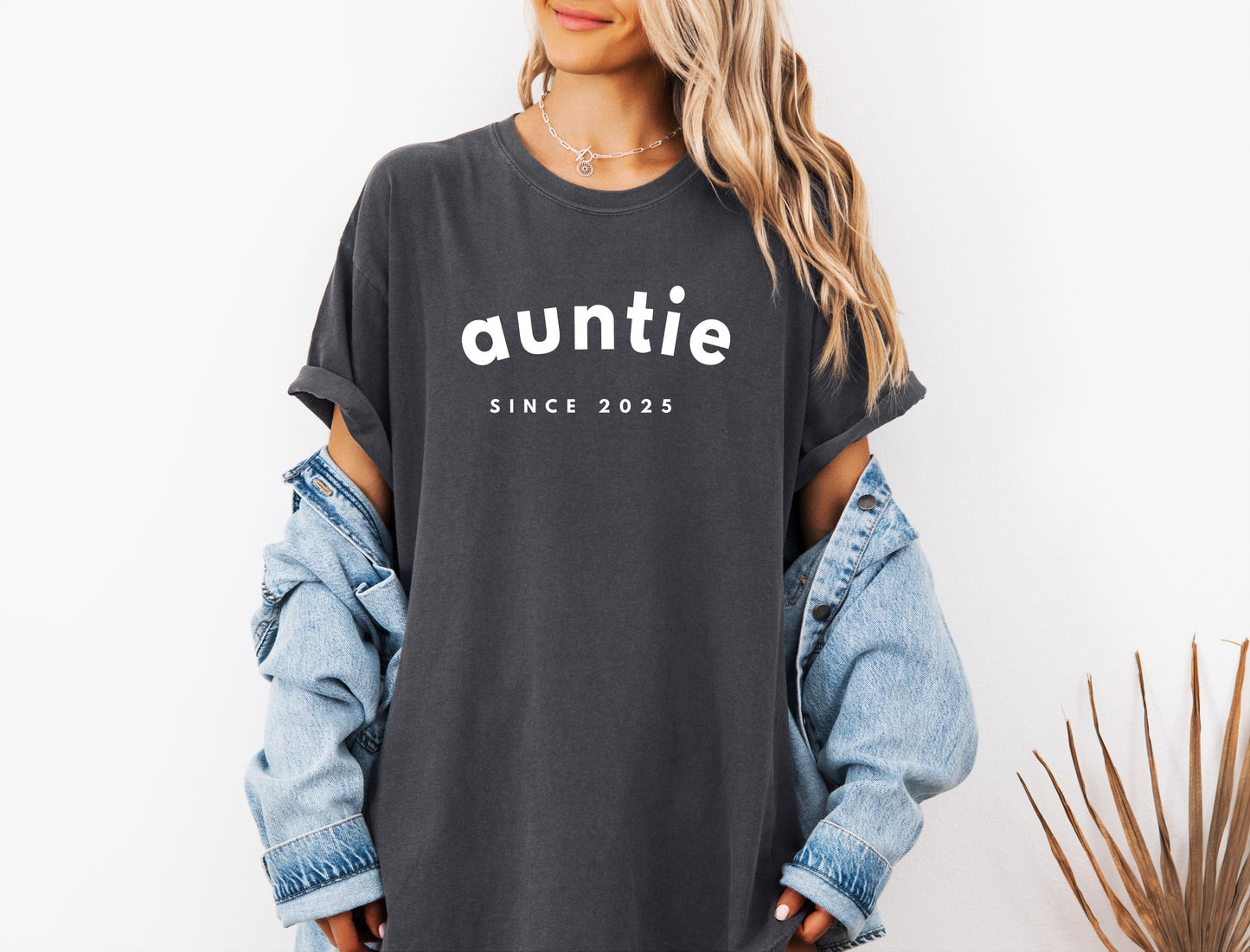 Aunt Personalized Est Year Comfort Colors Graphic Tees (Sportan Font)