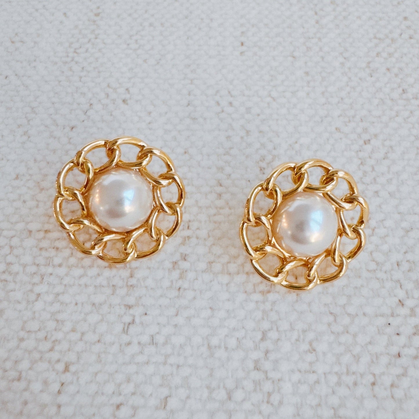 Class Of Noble Pearl Earrings - Aaria Tees