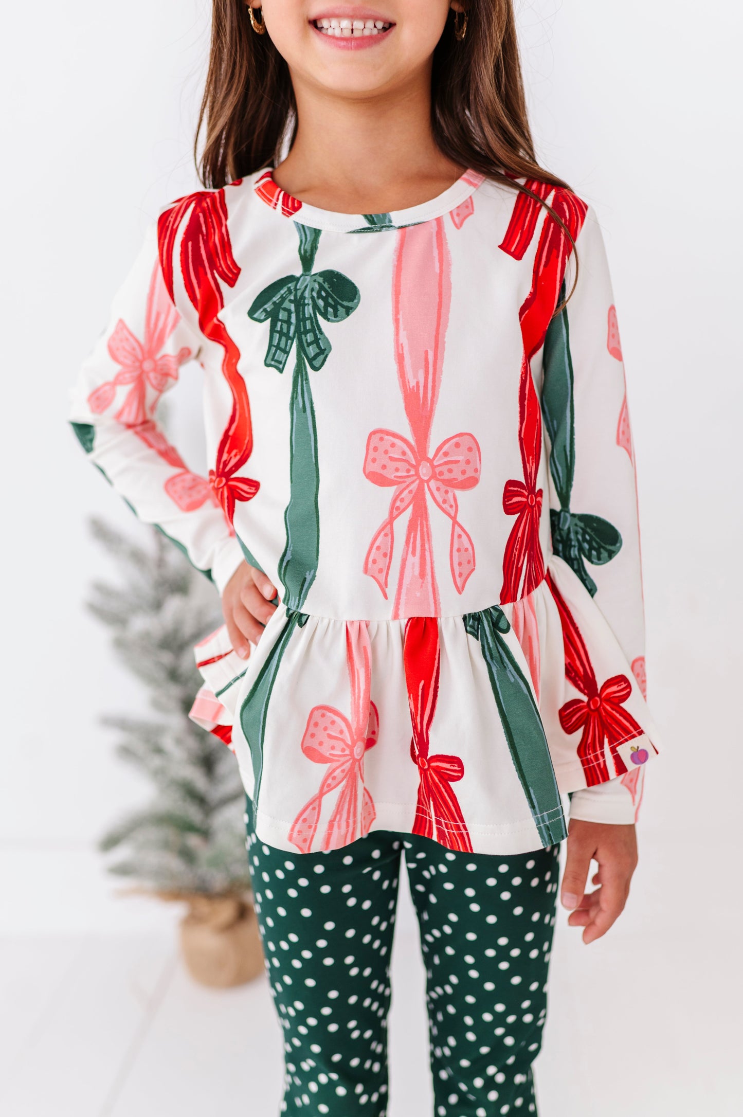 Wrapping Bows | PEPLUM