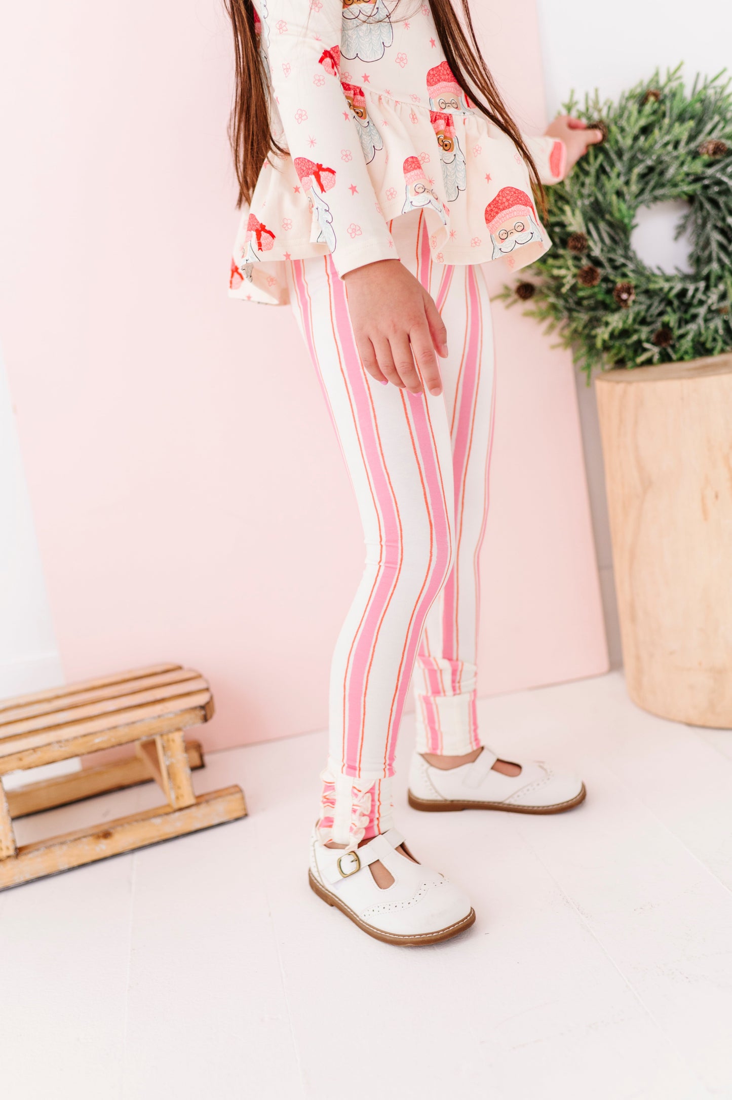 Pink Candy Cane Stripe | SLIM LEGGINGS