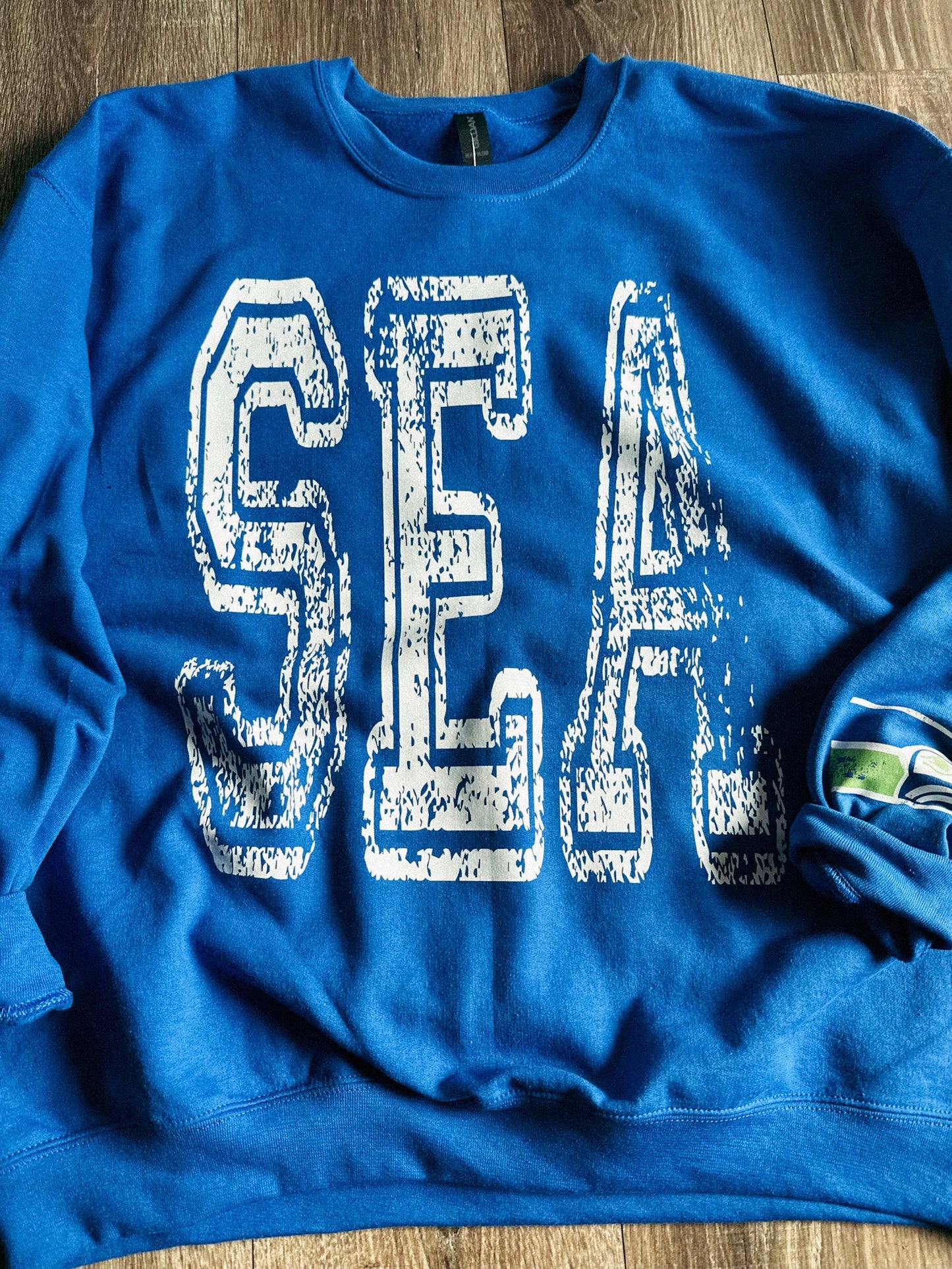 SEA retro-Adult Crewneck