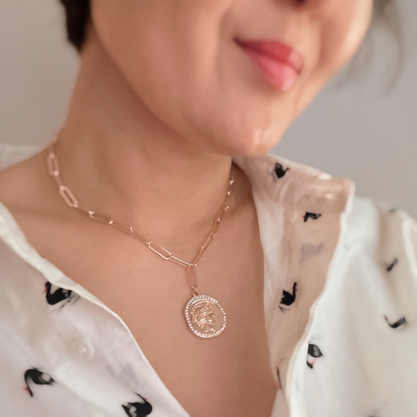 Glam Edge Coin Link Chain Necklace - Aaria Tees