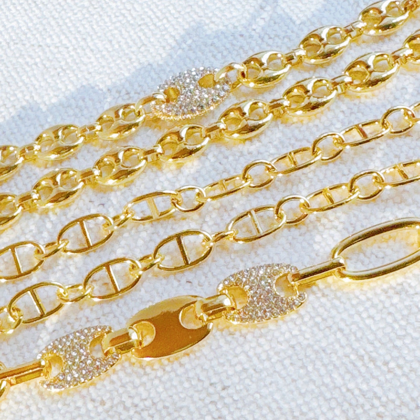 Golden Bit Linked Longer Chain Necklace - Aaria Tees
