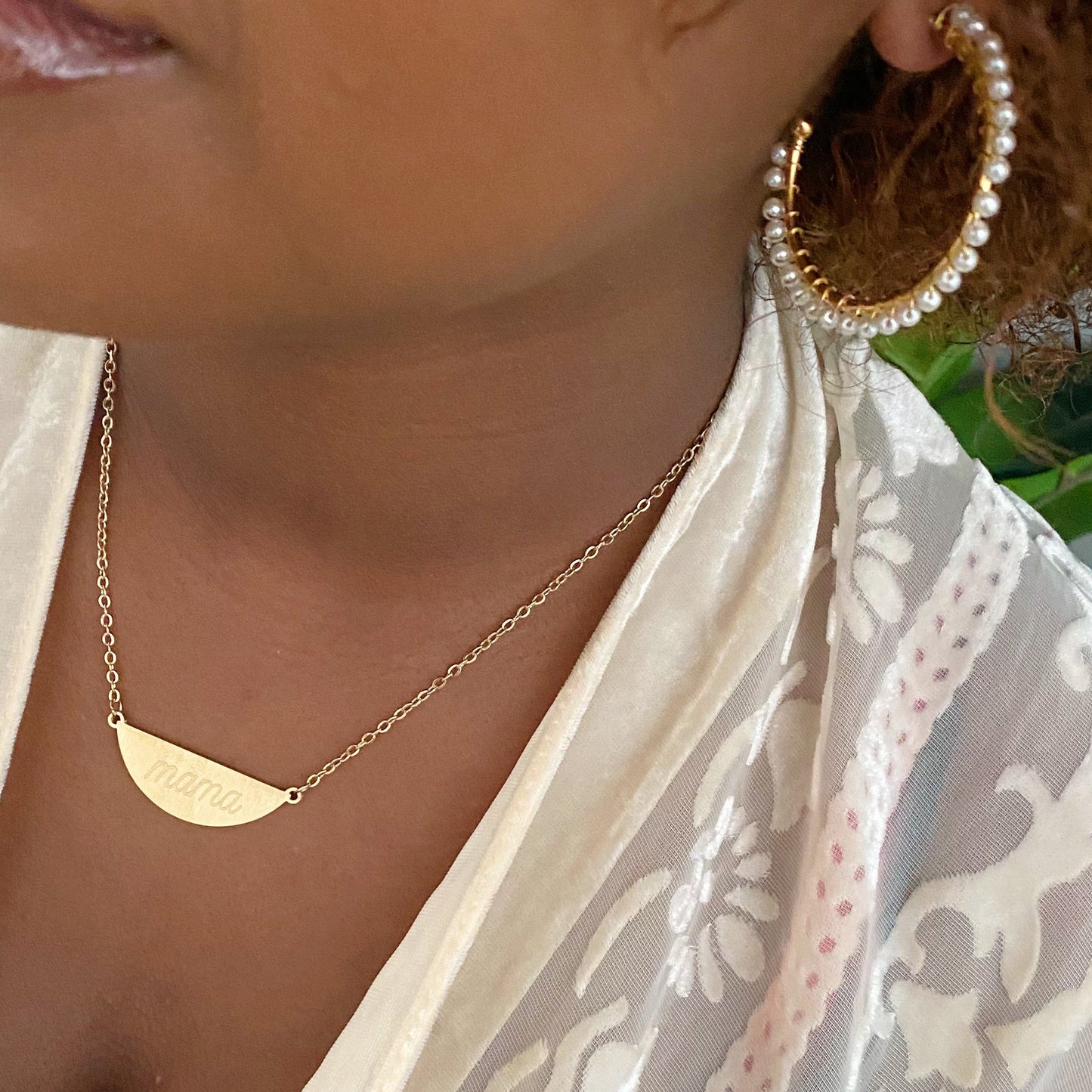 Hamilton Sphere Mama Necklace - Aaria Tees