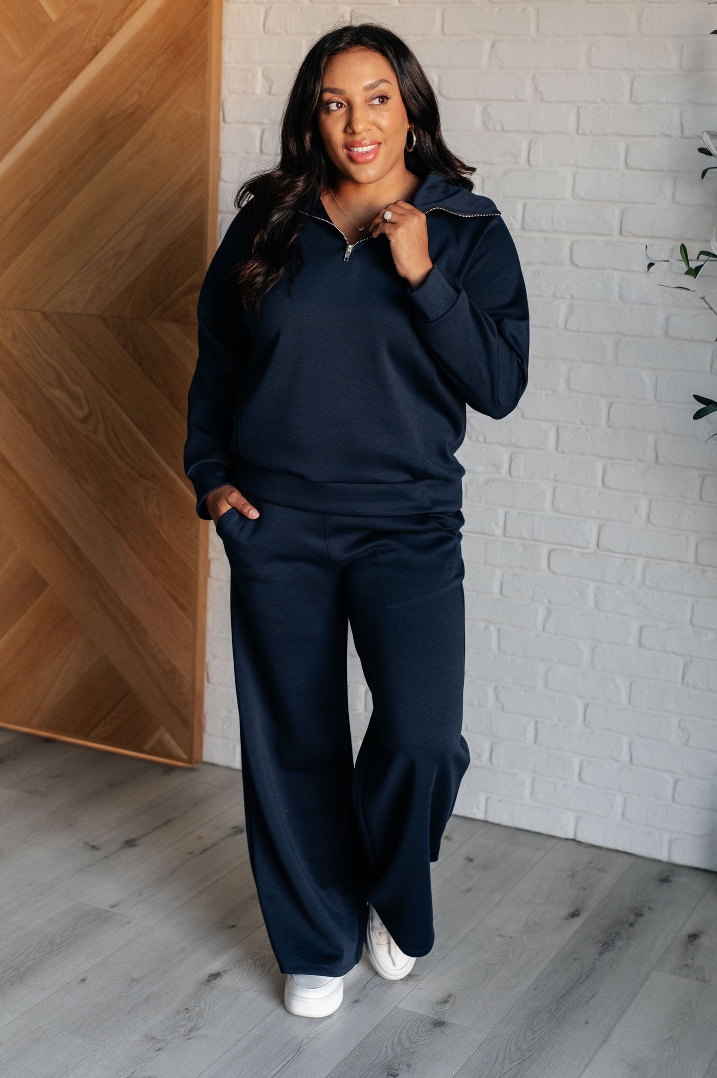 Hamptons Travel Half Zip Pullover in Navy (Online Exclusive)