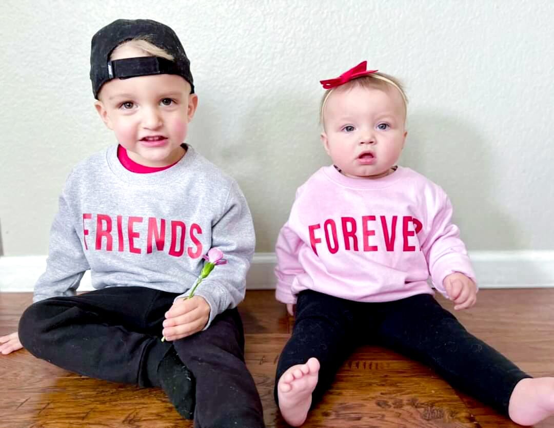 Friends Forever Pullover