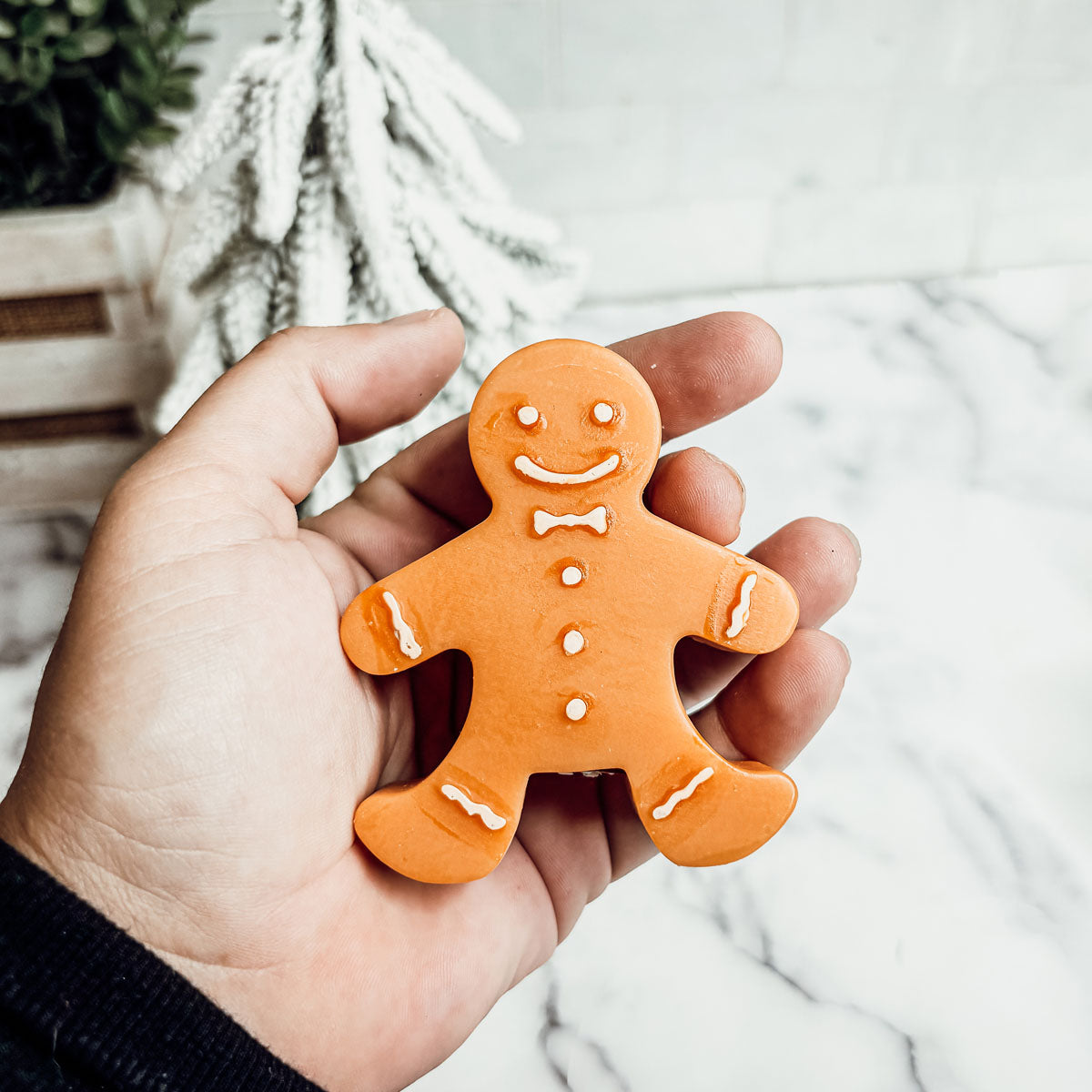 Gingerbread Man Candle