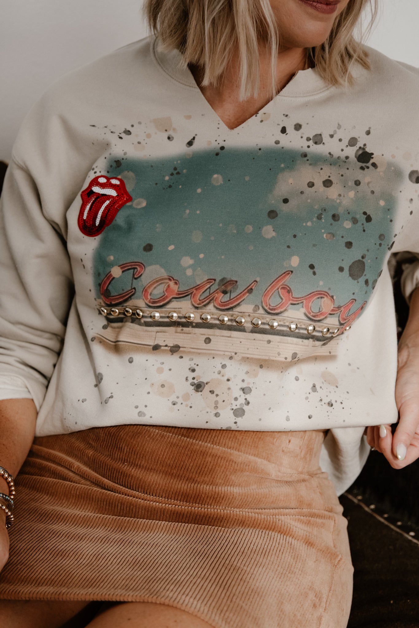 GINA PINK LABEL COWBOY NEON CREWNECK