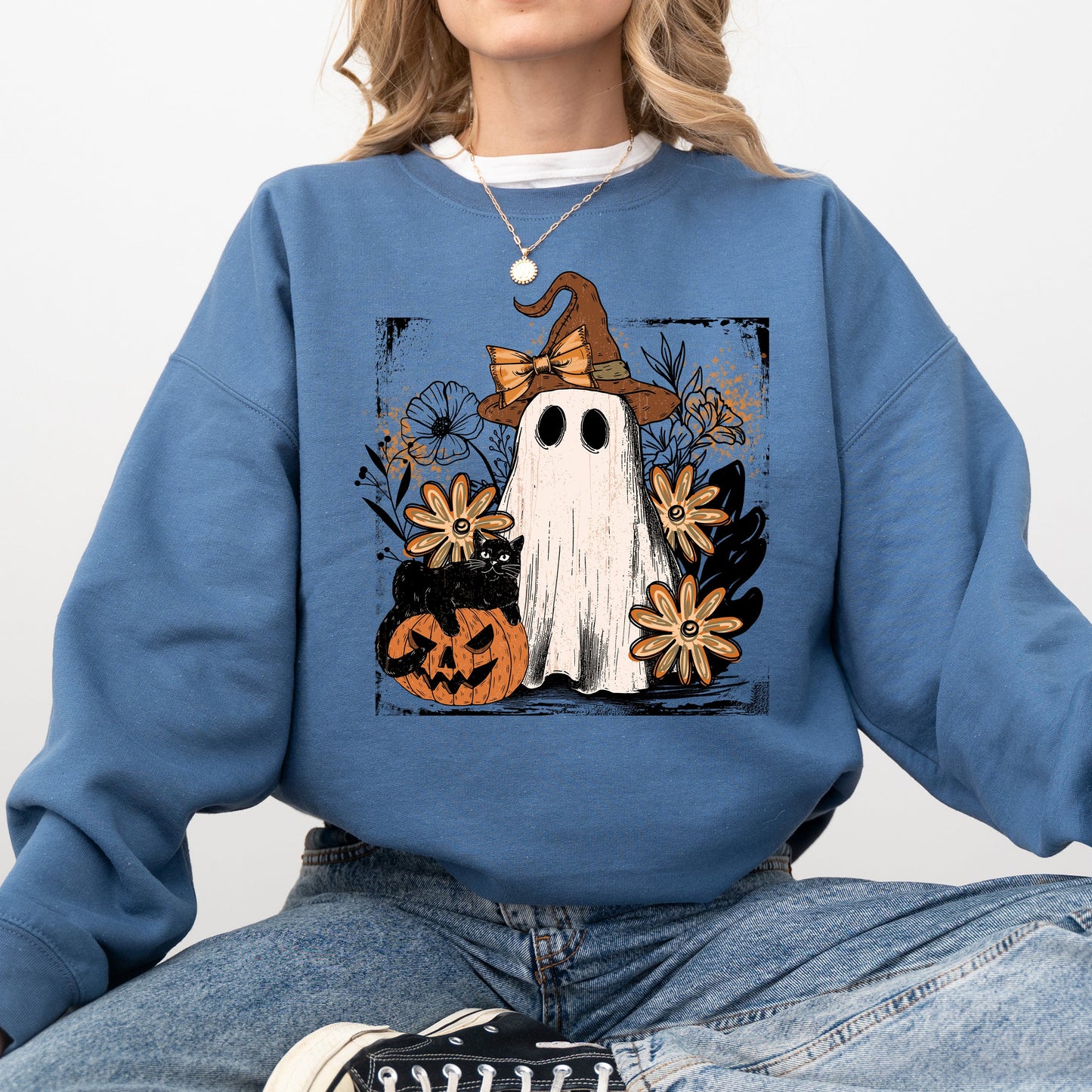 Vintage Ghost, Witch, Bow, Coquette, Pumpkin, Halloween, Floral, Retro, Spooky, Costume, Fall, Graphic Sweatshirt