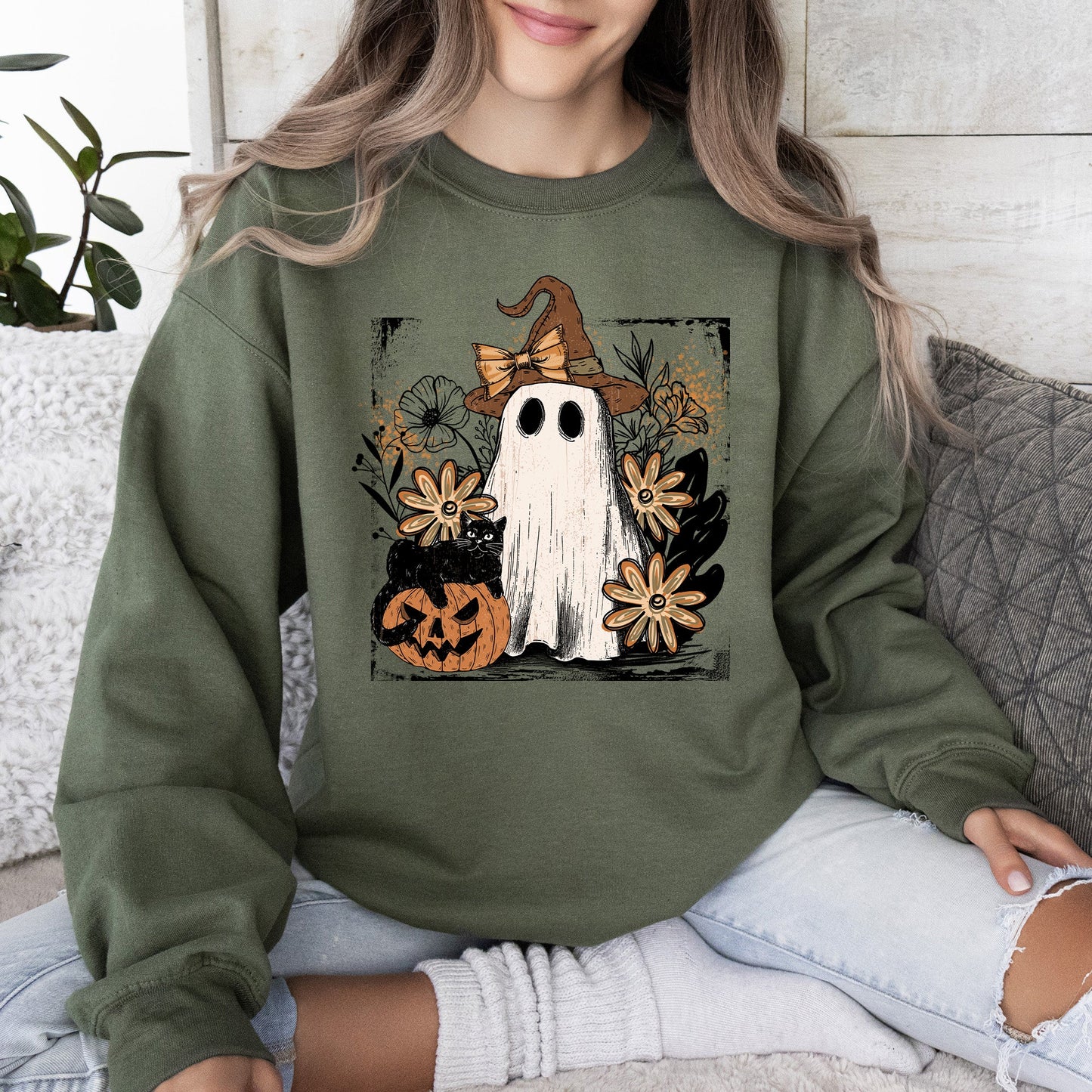 Vintage Ghost, Witch, Bow, Coquette, Pumpkin, Halloween, Floral, Retro, Spooky, Costume, Fall, Graphic Sweatshirt