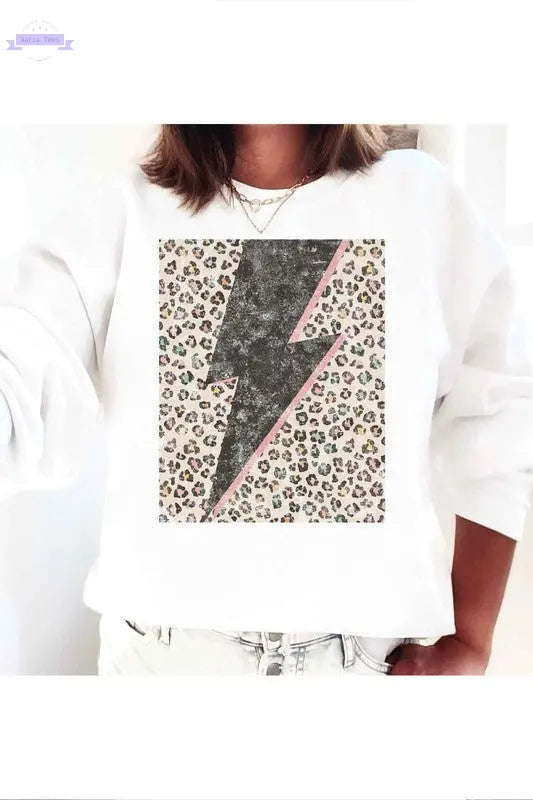 LEOPARD LIGHTNING GRAPHIC SWEATSHIRT - Aaria Tees