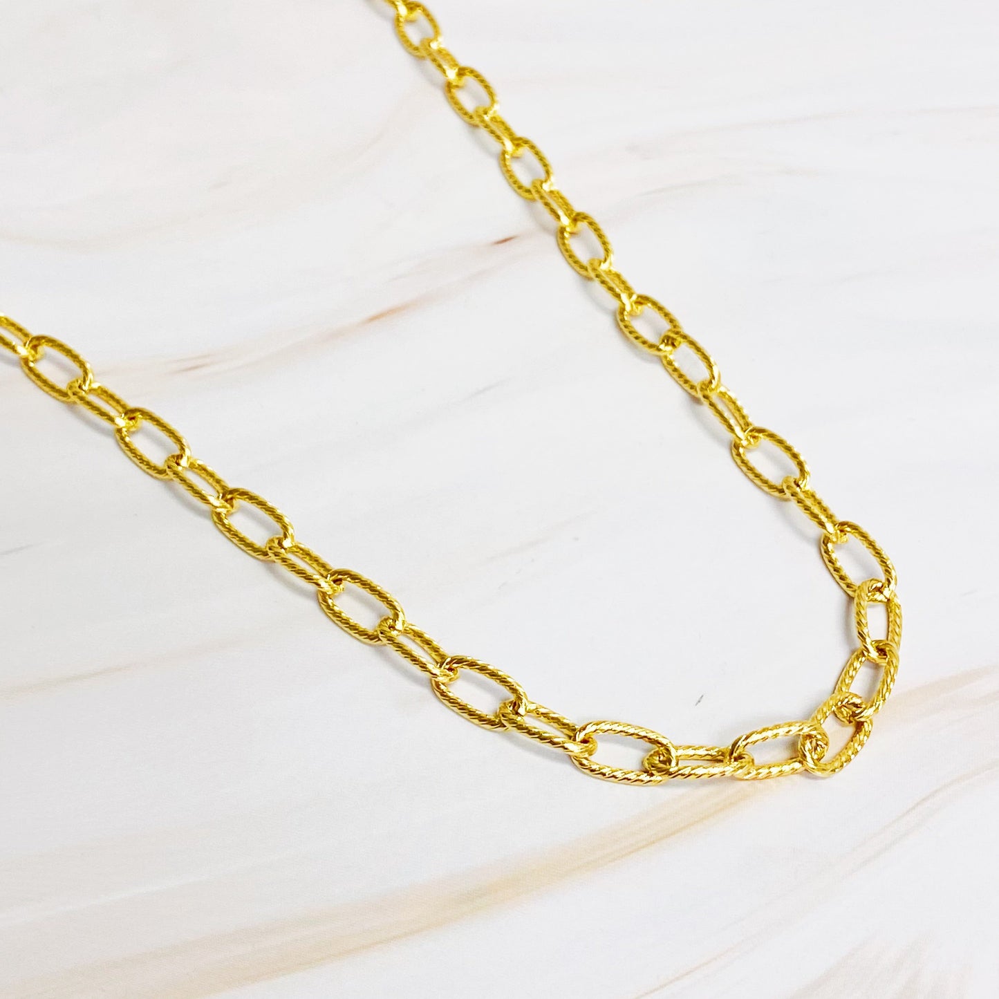 Link Lynk Chain Necklace - Aaria Tees