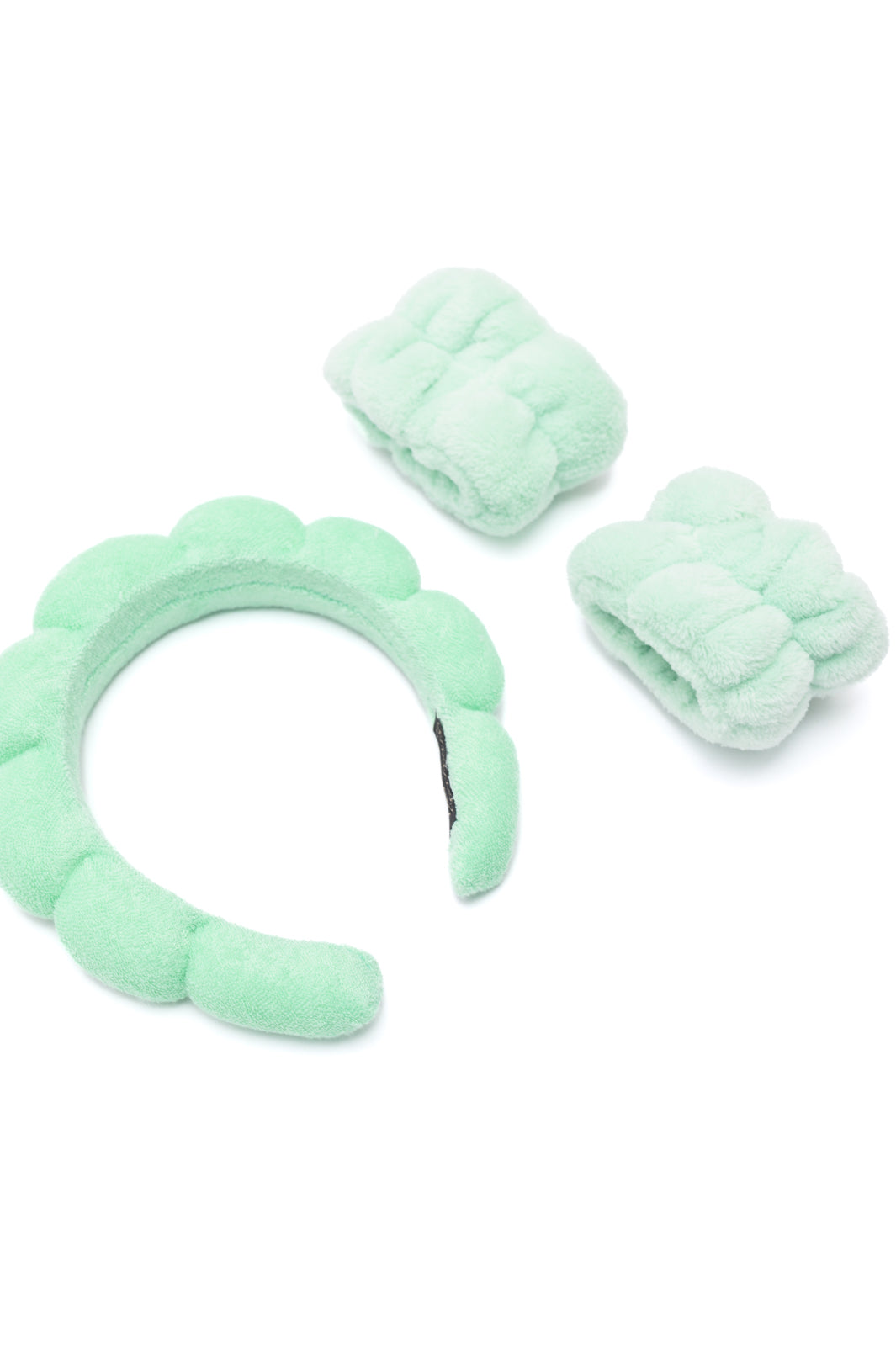 Lost in the Moment Headband and Wristband Set in Green (Online Exclusive)