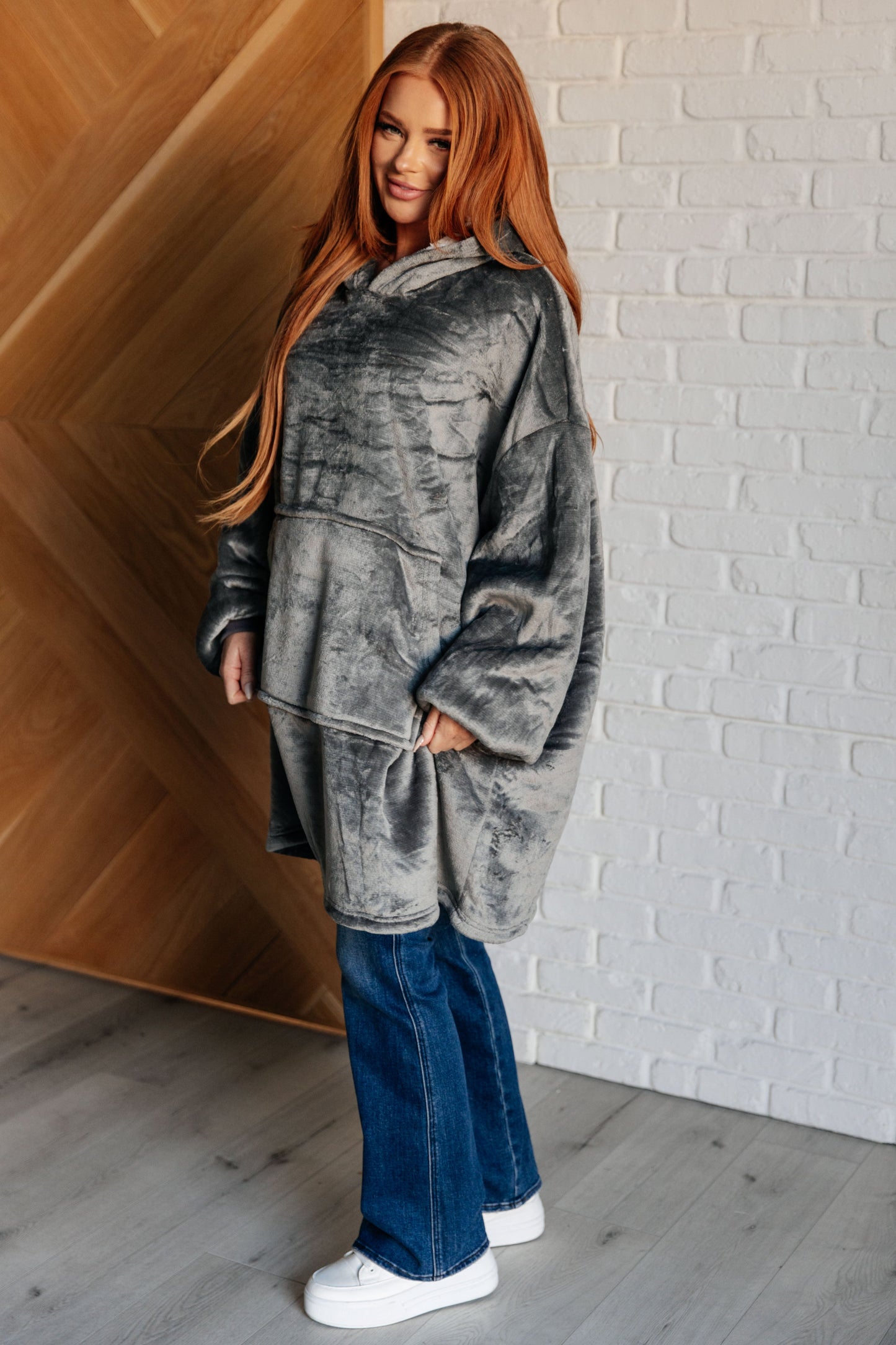 Oversized Velour Blanket Hoodie in Gray (Online Exclusive)