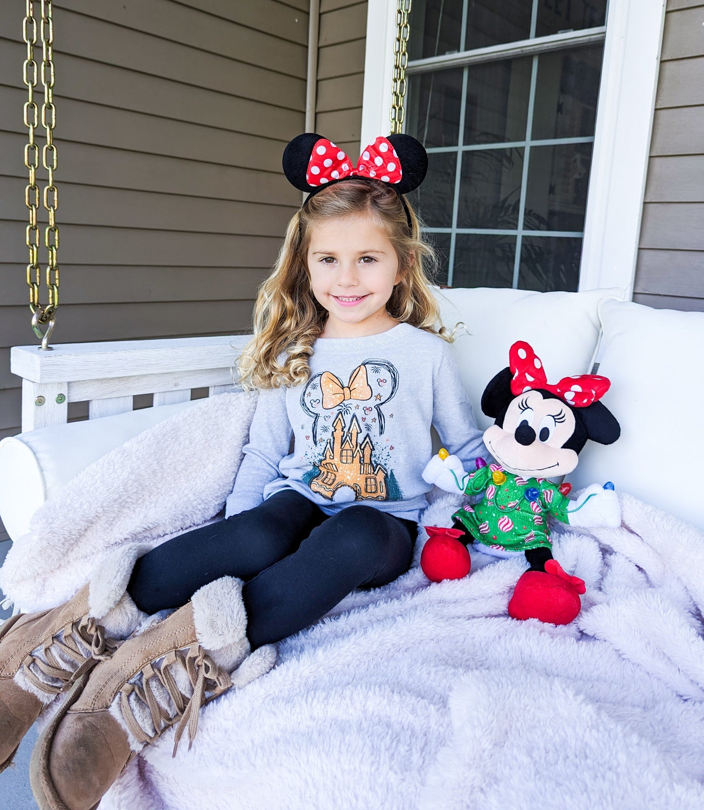 Gingerbread Castle Pullover