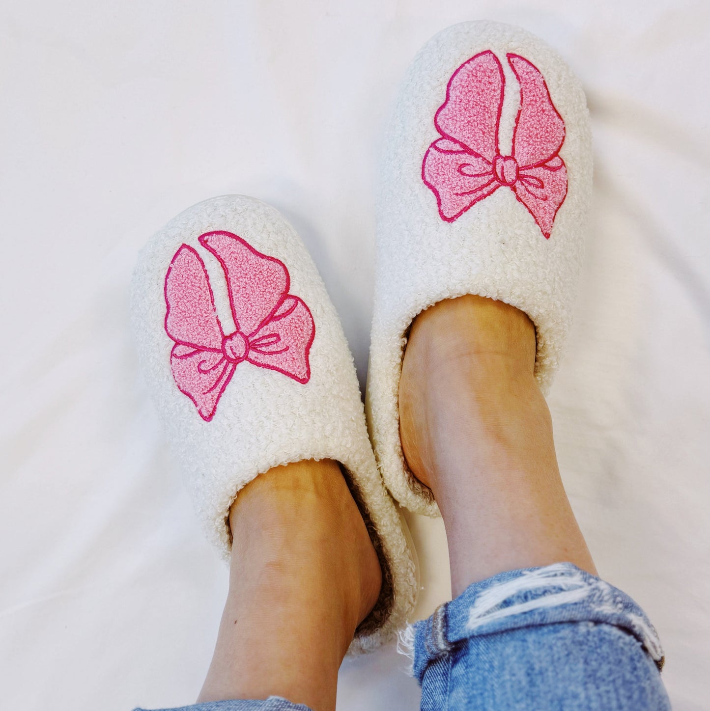 Pink Lounge Bow Cozy Slippers - Aaria Tees Aaria Tees