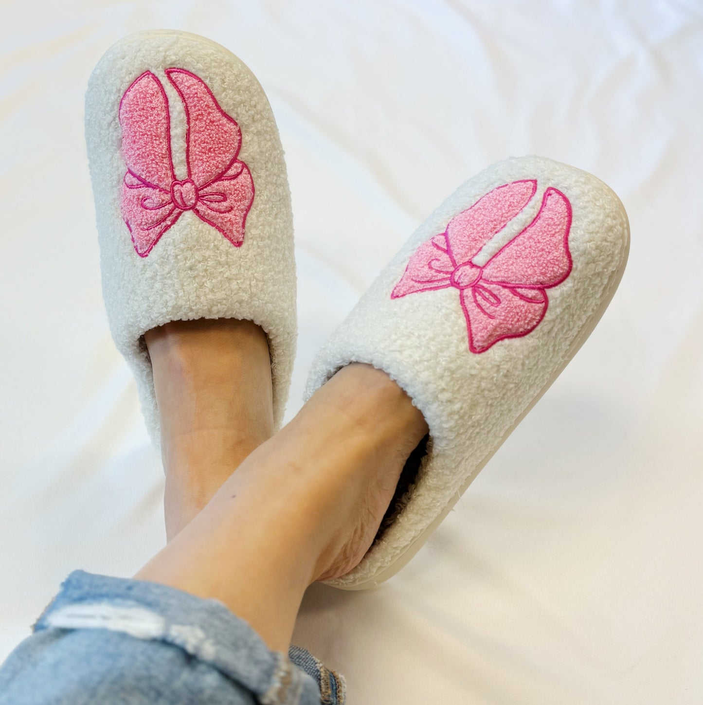Pink Lounge Bow Cozy Slippers - Aaria Tees Aaria Tees