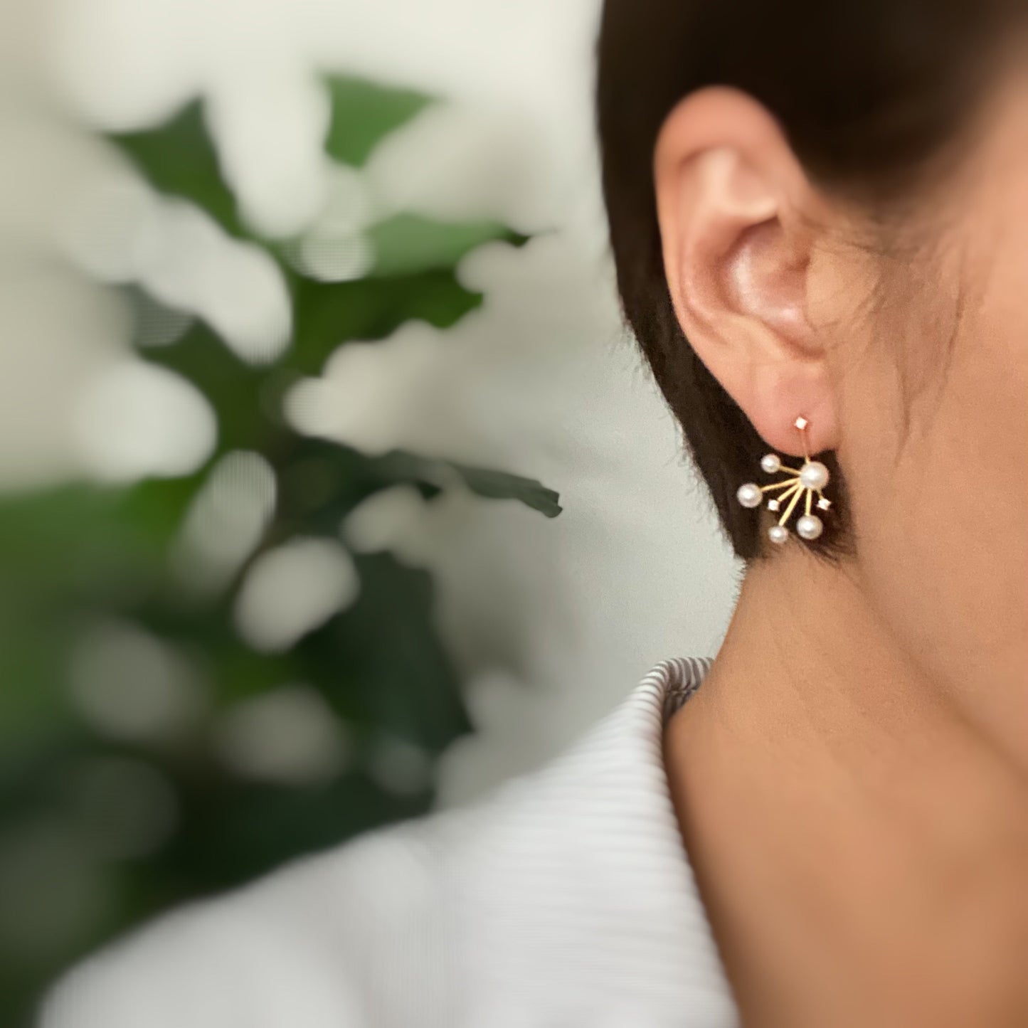 Shooting Stars Stud Earrings - Aaria Tees