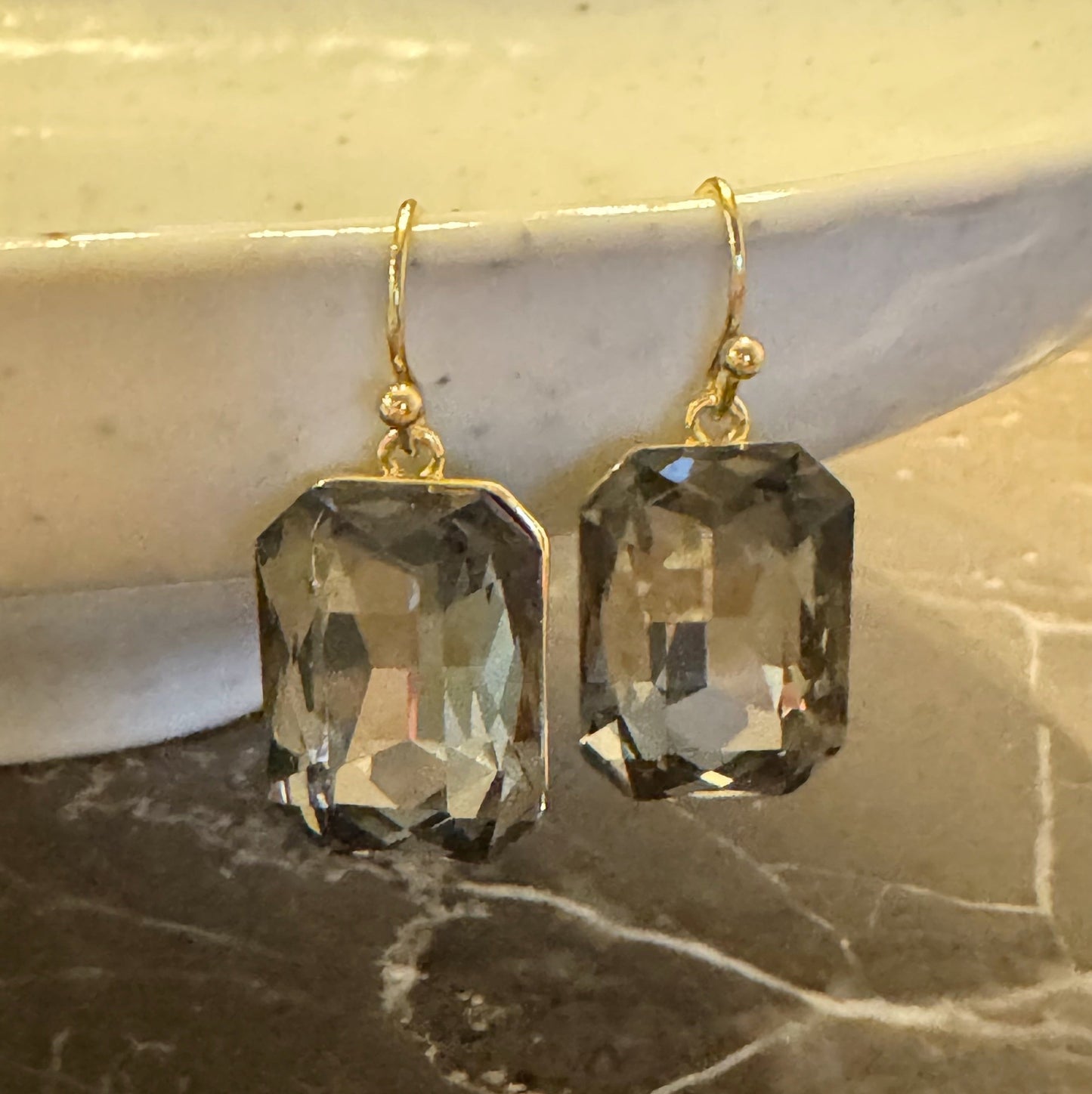 Simple And Classy Jewel Earrings - Aaria Tees
