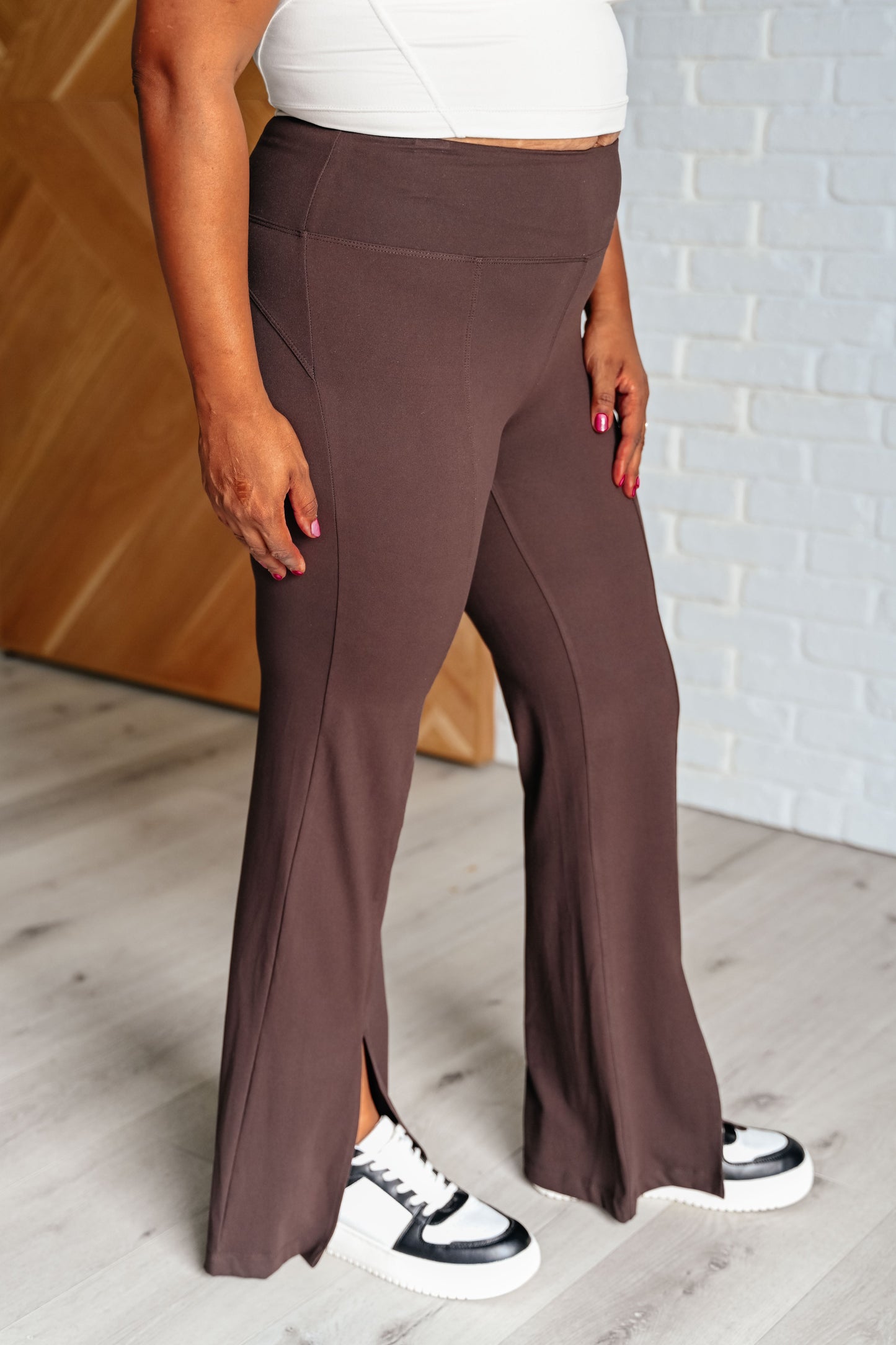 Stamina Stride Flare Leggings in Espresso (Online Exclusive)