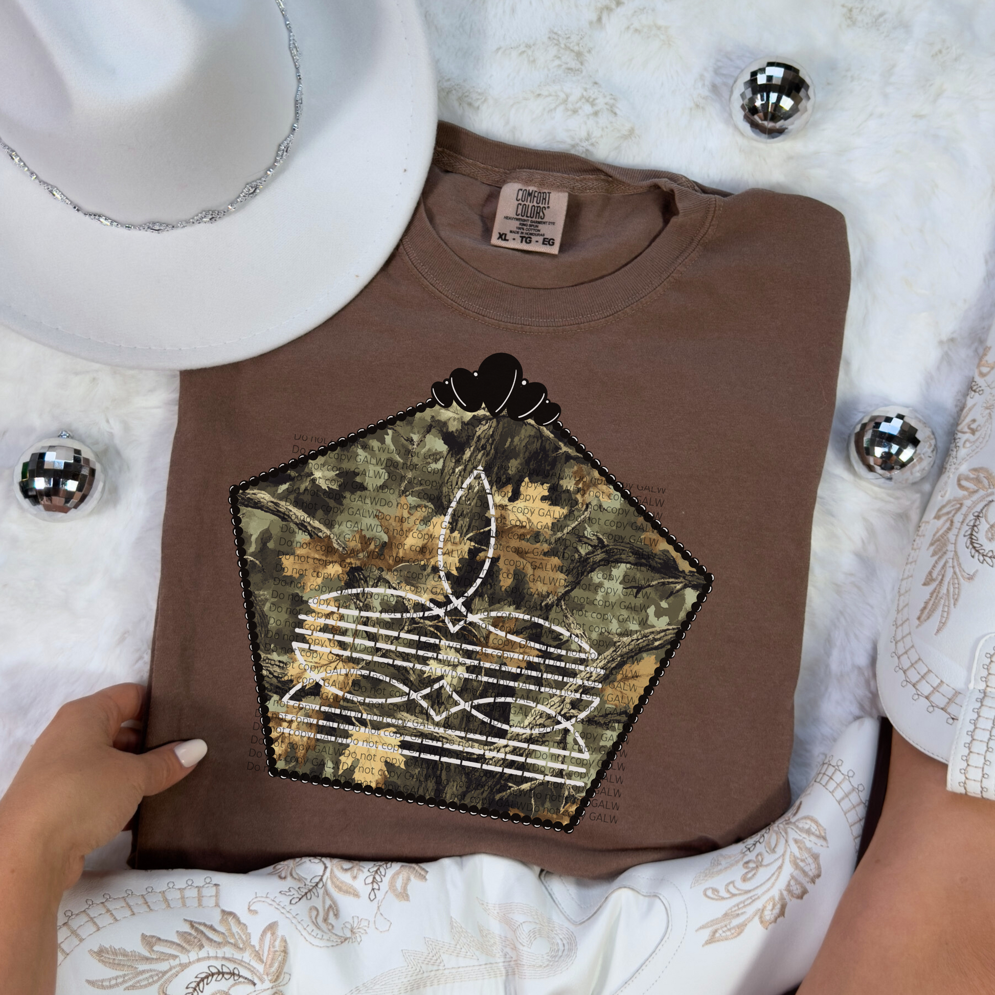 Aaria Tees