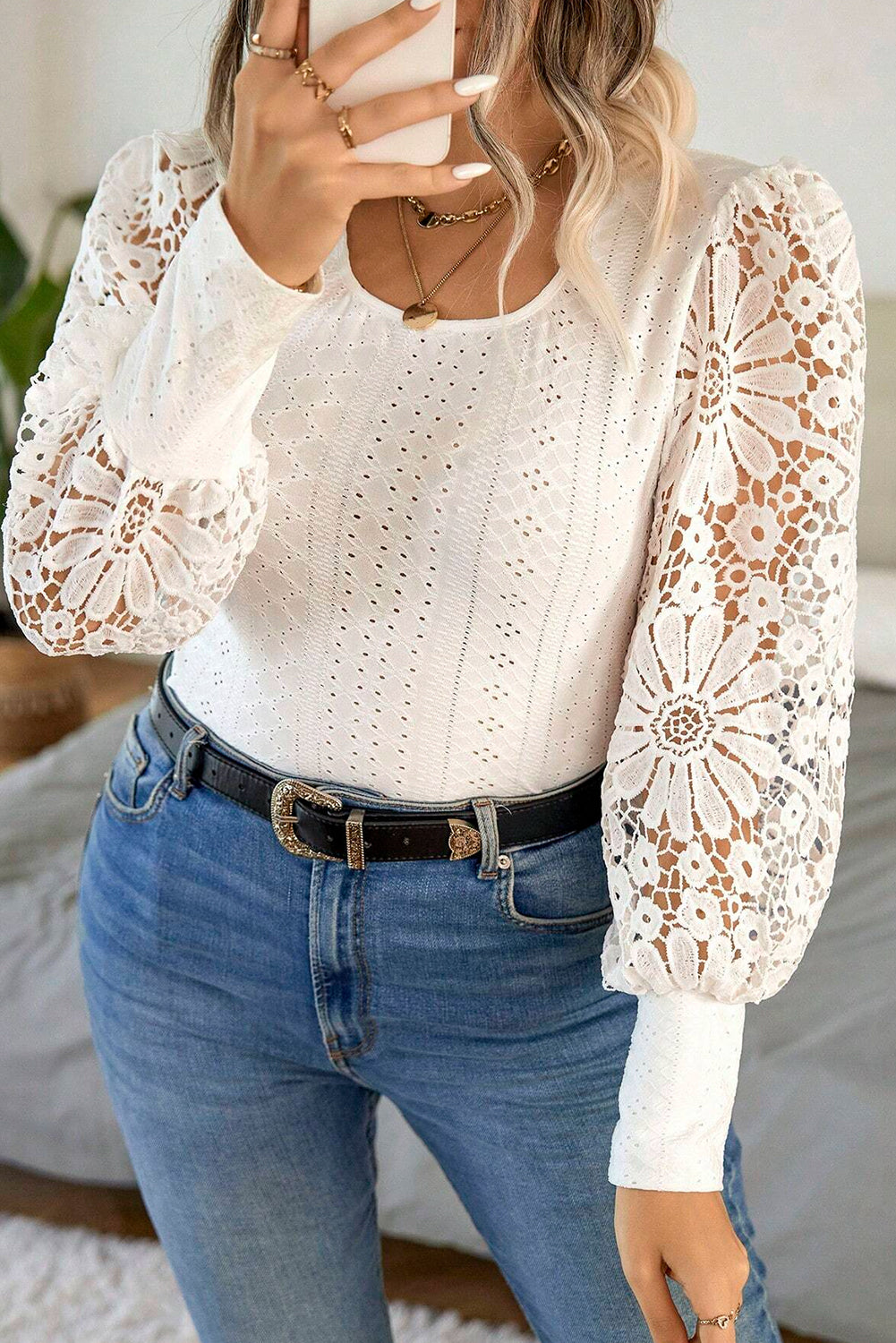 Apricot Contrast Floral Guipure Lace Lantern Sleeve U Neck Plus Size Blouse Aaria Tees