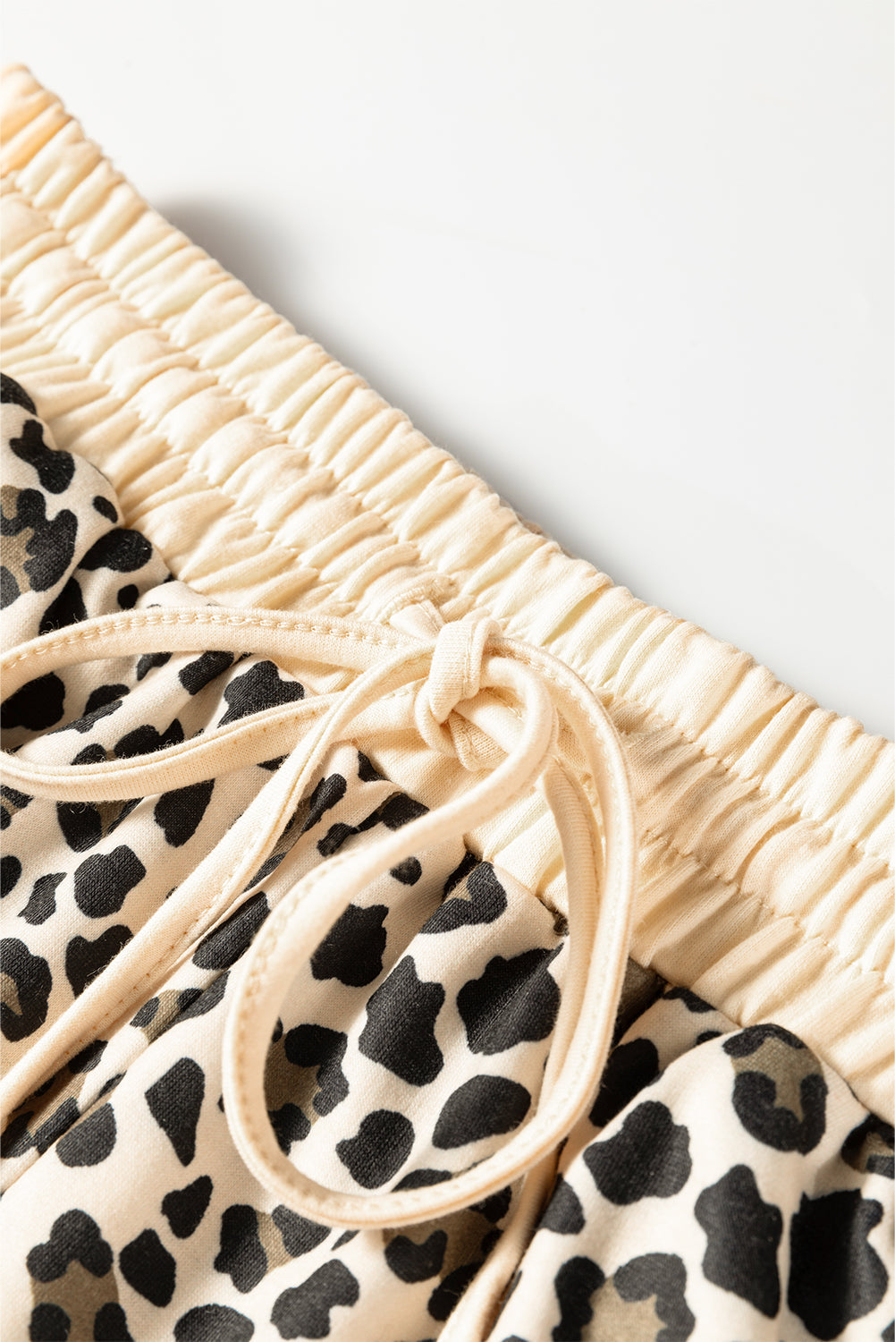 Leopard Contrast Trim Pullover and Drawstring Shorts Set