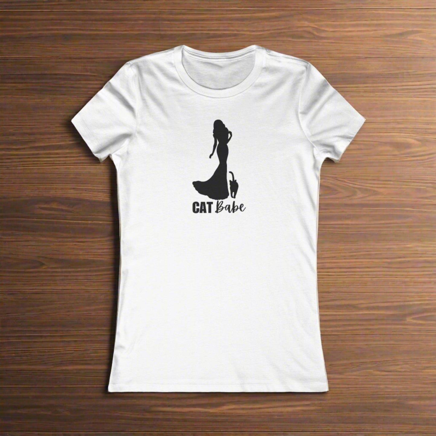 Cat Babe Women's Favorite Tee