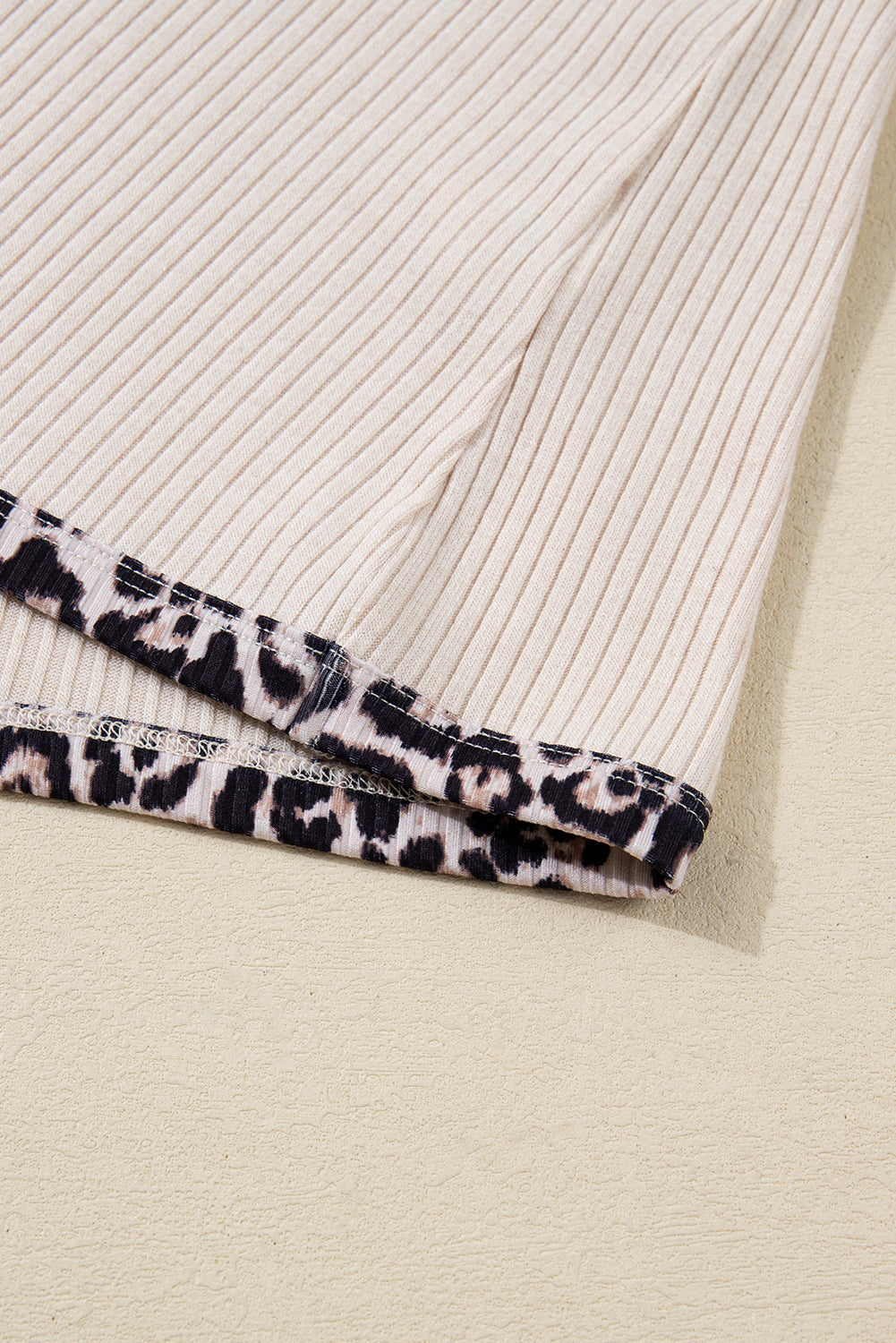 Plus Size Leopard Contrast Trim Ribbed Knit Top