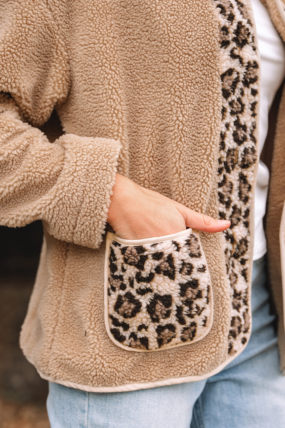 Casual Leopard Print Accent Plush Jacket with Pockets