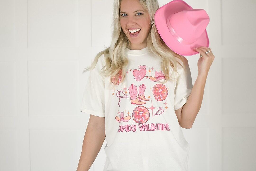 Howdy Valentine Comfort Tee