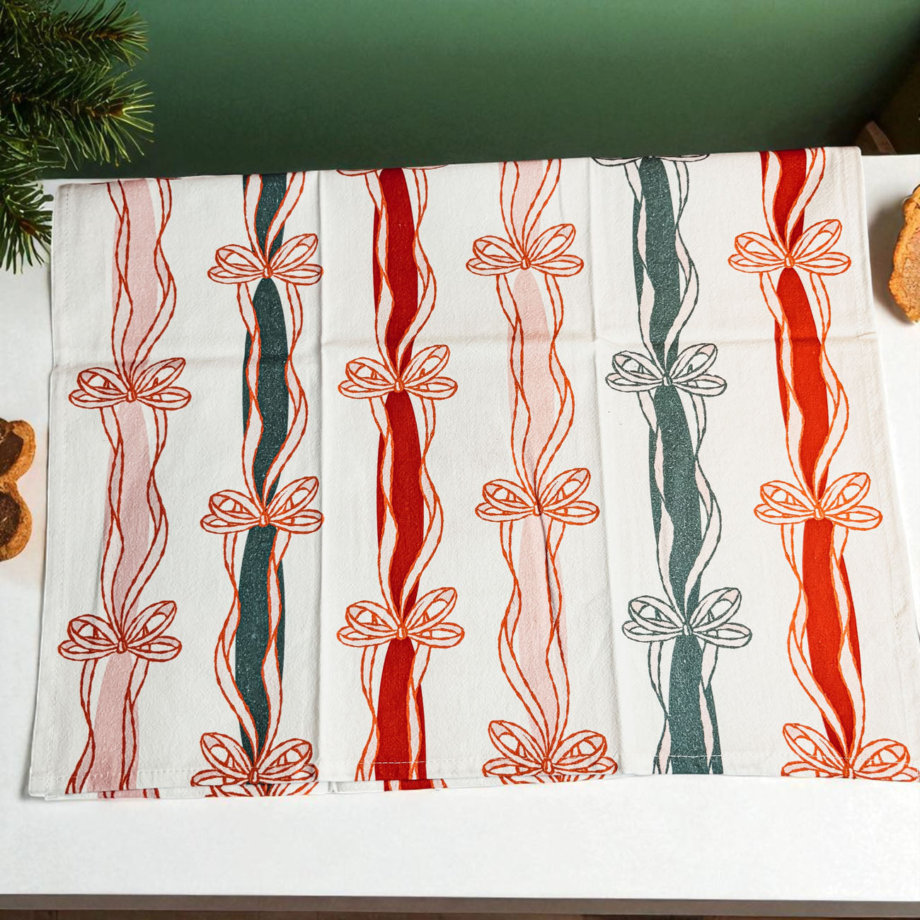 Merry Bright Coquette