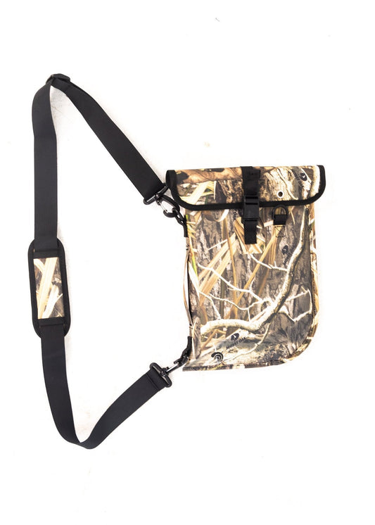 Mossy Oak - Auto-Sealing, Waterproof, Floating, Scent Proof Universal Pistol / Utility Dry Bag Aaria Tees