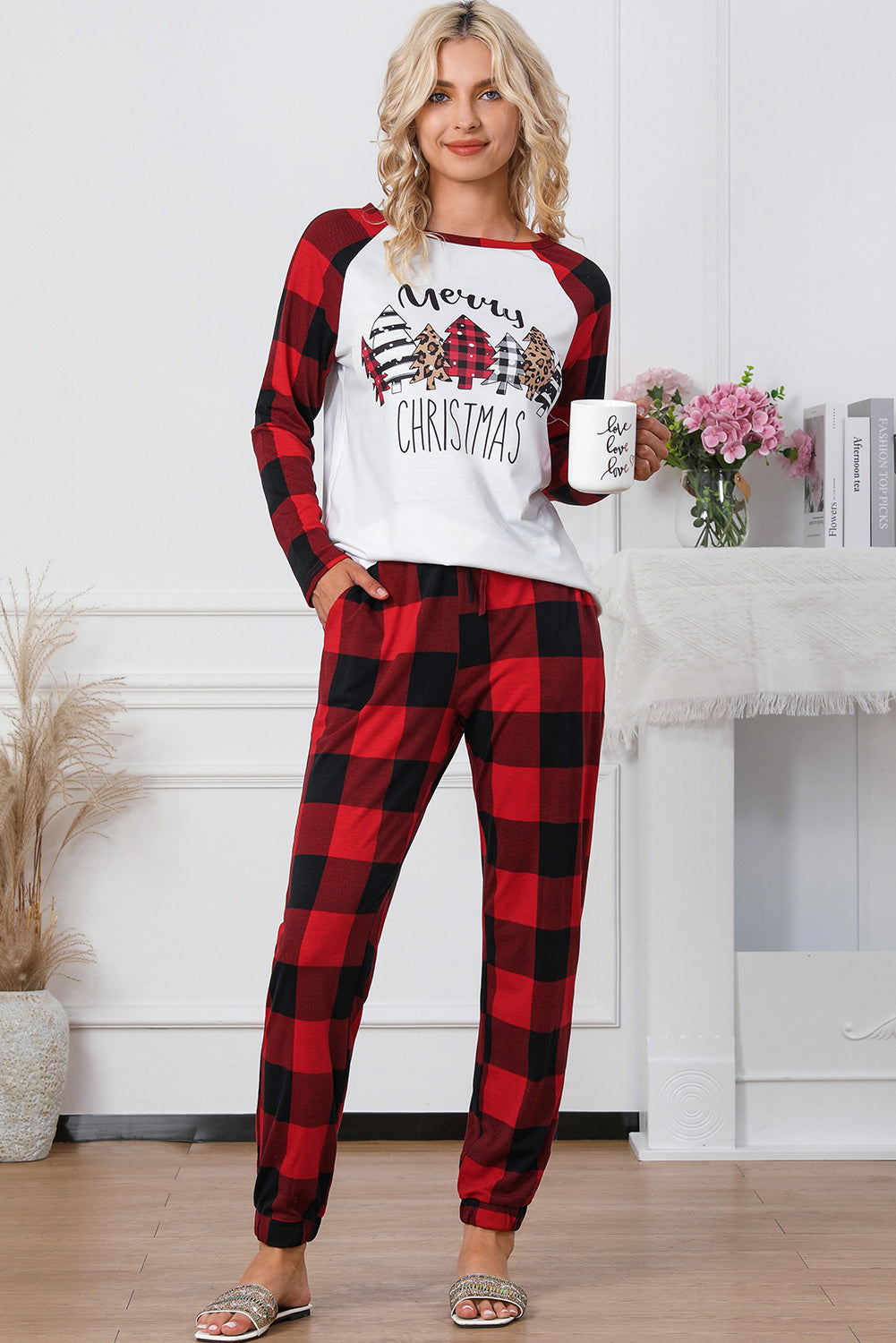 Aaria Tees
