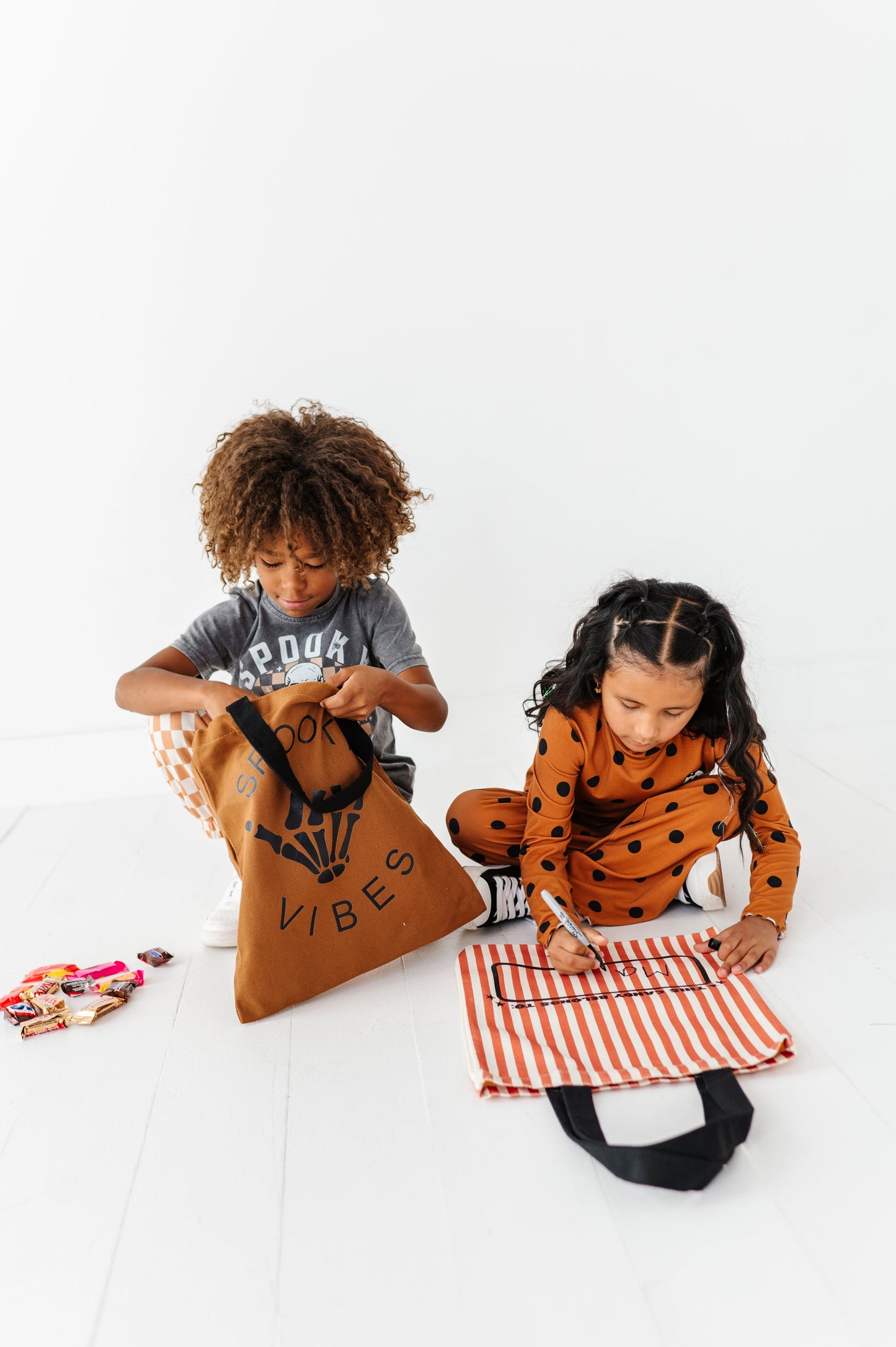 FLORAL GHOSTIE STRIPE | Trick-or-Treat Bag