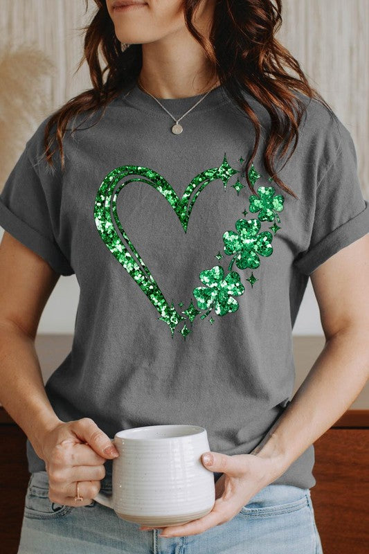 Heart Four Leaf Clover Graphic Heavyweight T