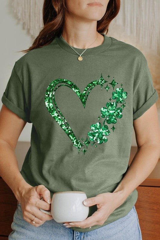 Heart Four Leaf Clover Graphic Heavyweight T