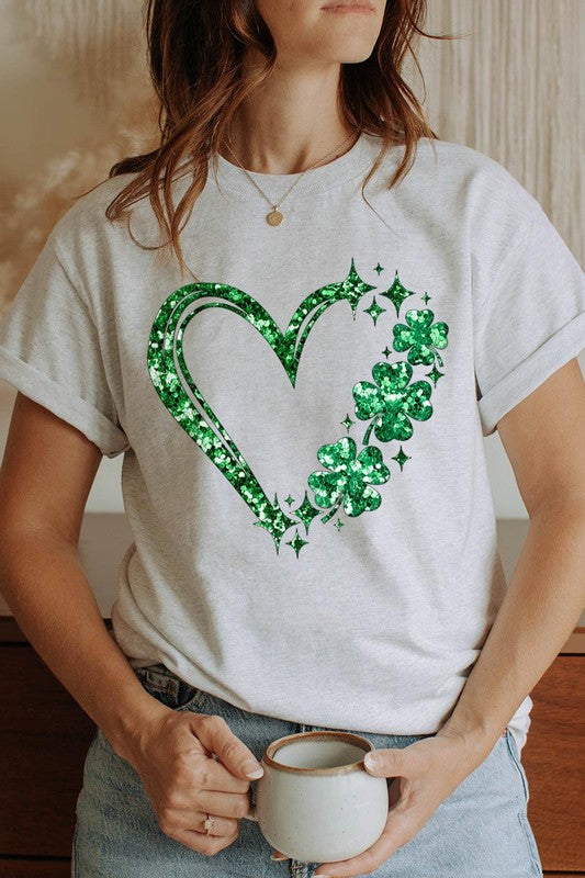 Heart Four Leaf Clover Graphic Heavyweight T