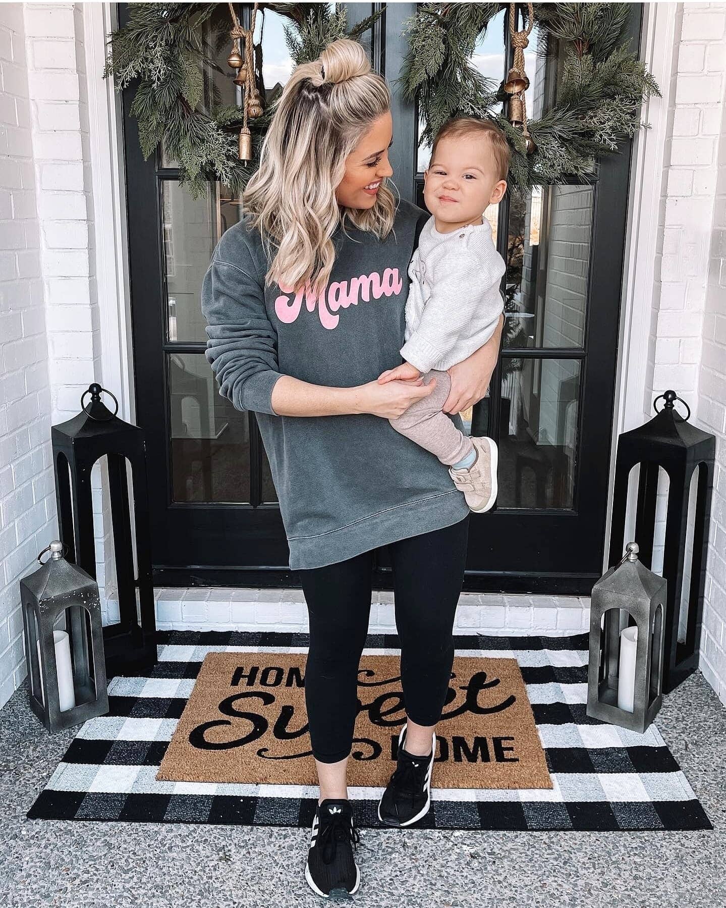 Retro Pink Mama Crew